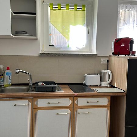 Ein Zimmer Wohnung Am Markt Oelsnitz  Exteriör bild